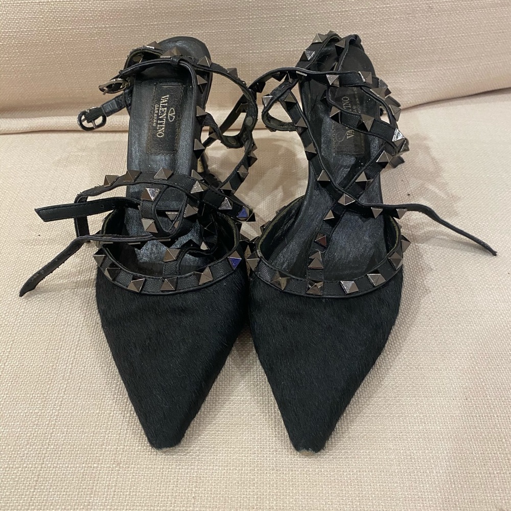 Valentino Rockstud Pump